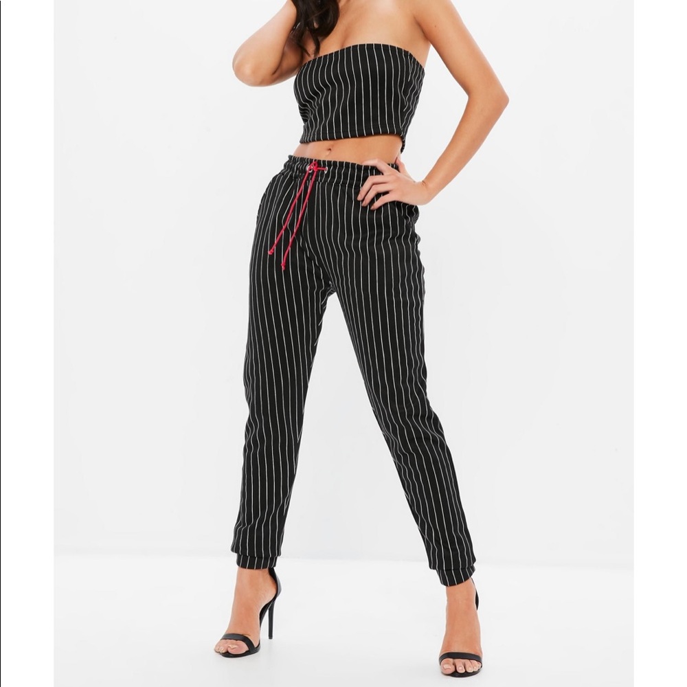 Madison Beer- Misguided Size 6 Pinstripe Trousers